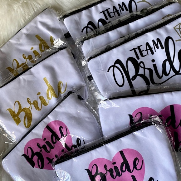*Sold*Bridal Cosmetic Bag Bundle - Picture 8 of 10